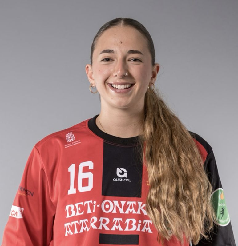 OLAIA LUZURIAGA GONZALEZ