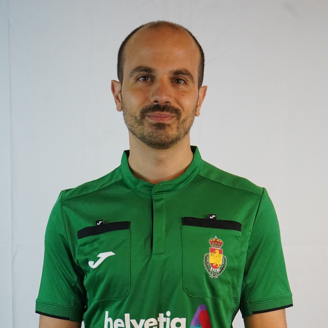DANIEL CARCELES PAREDES
