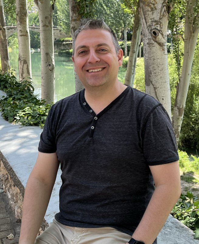 ROBERTO GONZALO PIÑEIRO