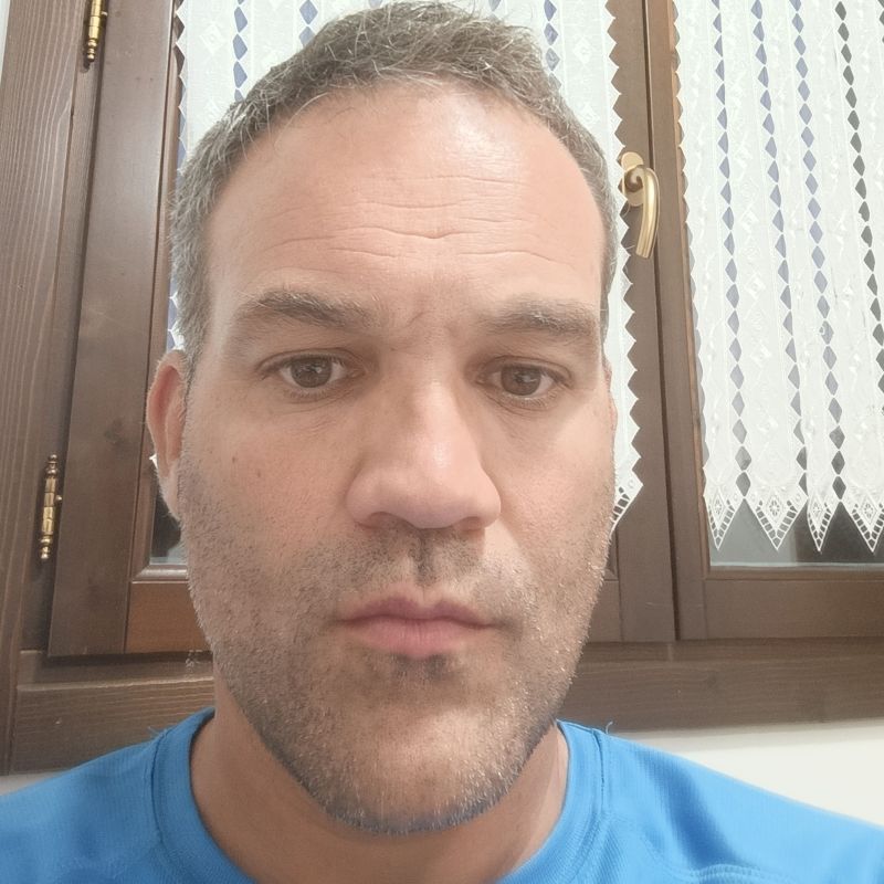 DANIEL URROZ EIZAGUIRRE