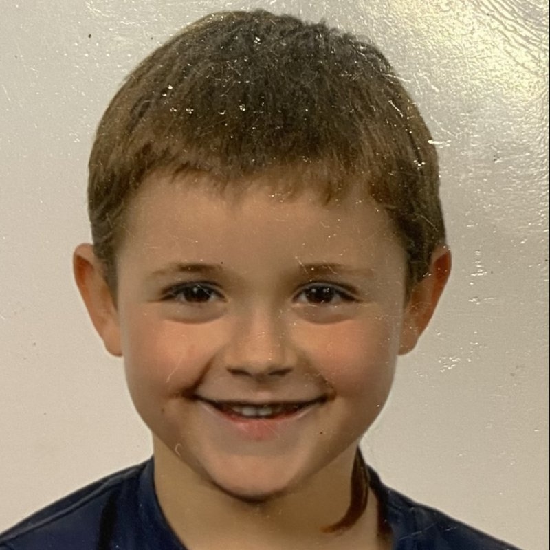 ARNAU DEL JESUS SURIÑA