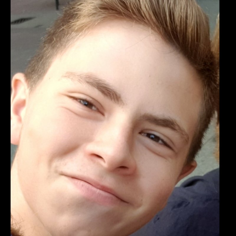 HUGO  MARTINEZ SUAREZ