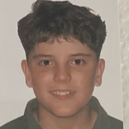 NICOLAS HOYOS ERRAZQUIN