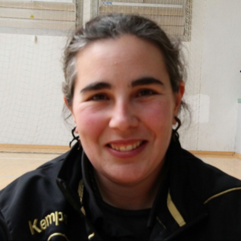 MAIALEN PESCADOR URALDE