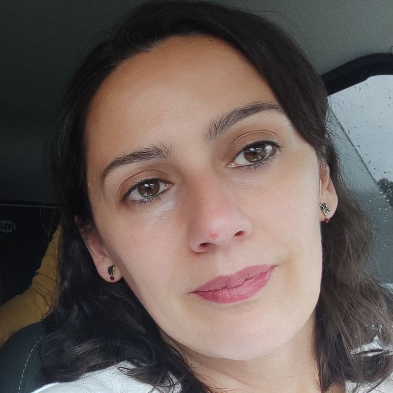 ISABEL MARIA VALLE LUNA