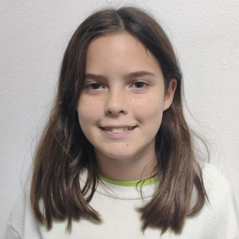 ABRIL MOLLA PEIRO