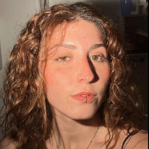 JUDIT ROBUSTE VILARRUBIAS