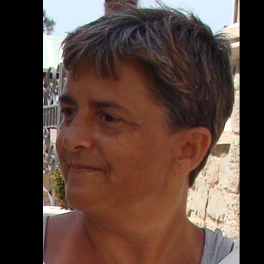 ANA ISABEL URDANIZ MARTINEZ