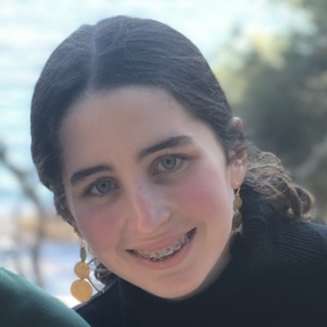 IVET PAREDES ANDUJAR