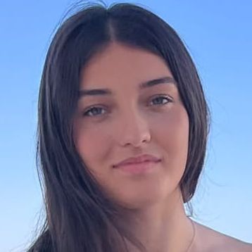 CLAUDIA MUÑOZ ESCALERA