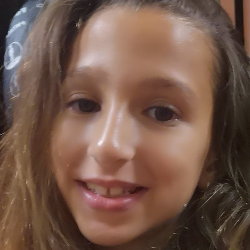 DAFNE  MEDINA GUZMAN 