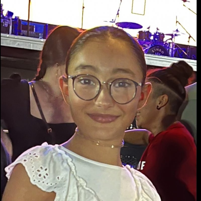 LOLA MONFILLO BERLANGA
