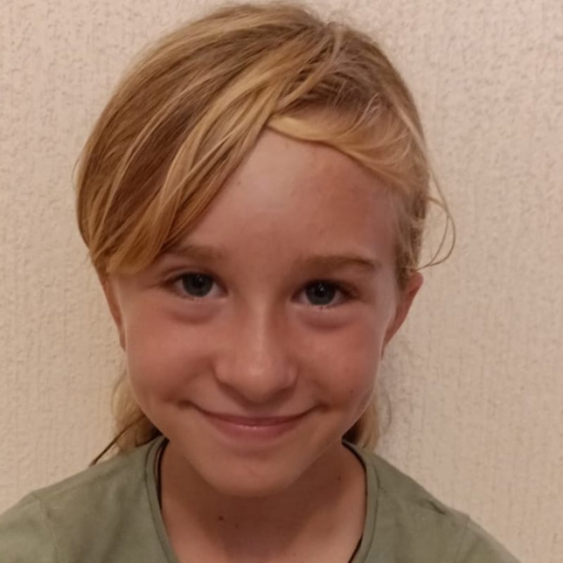 LOLA MARQUEZ MORALES