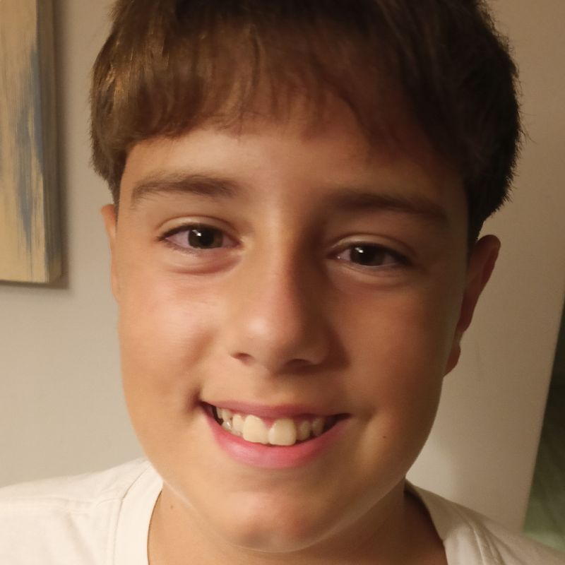 ALEX LAVIOS COELLO