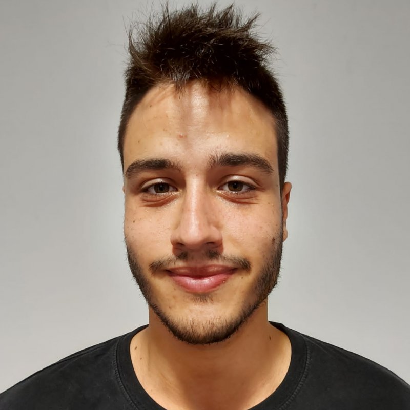 OSCAR CASTRO MARTINEZ