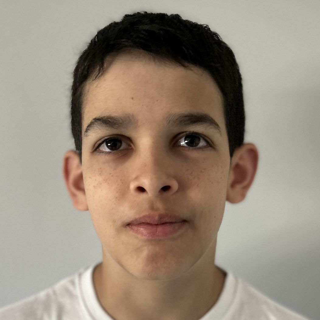 BRAIS ARRIBAS LABRADOR