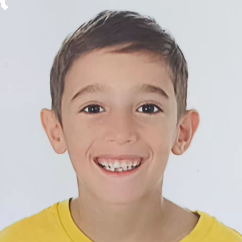 ADRIAN PERALES PEREZ