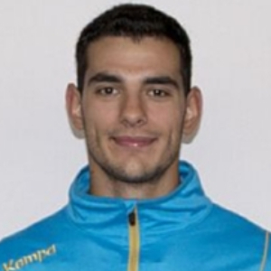 AGUSTIN MORA FERNANDEZ