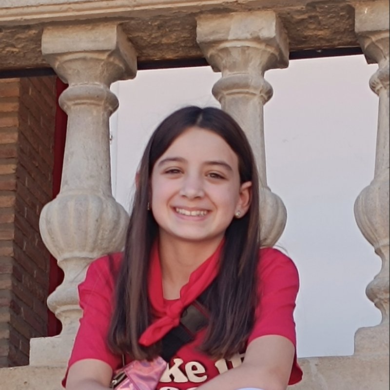 GIULIA  LOPEZ FRANDES 