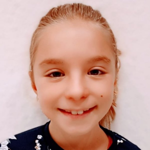 VICTORIA ALVAREZ POVEDA