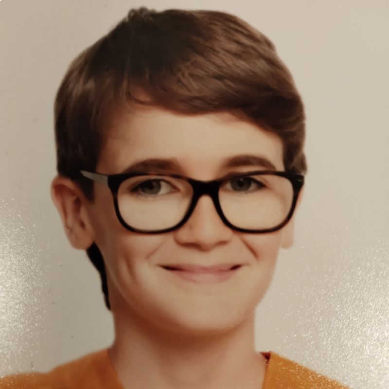 SIMON SANTOS GONZALEZ