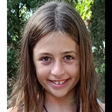 MARTINA PARIS CASTRO