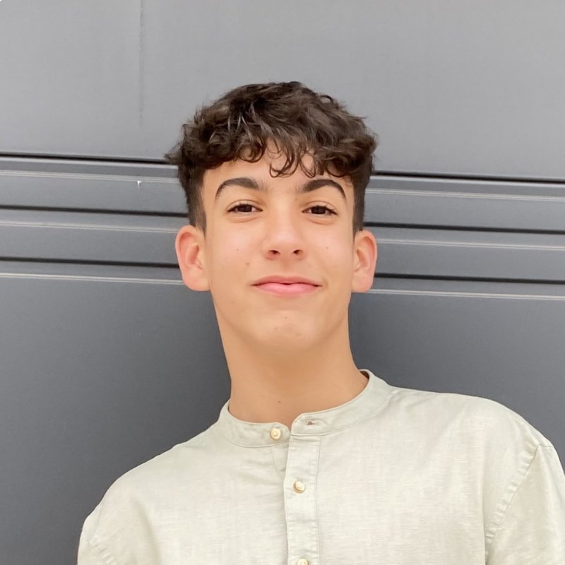 JONATAN  CORTES MOLINA 