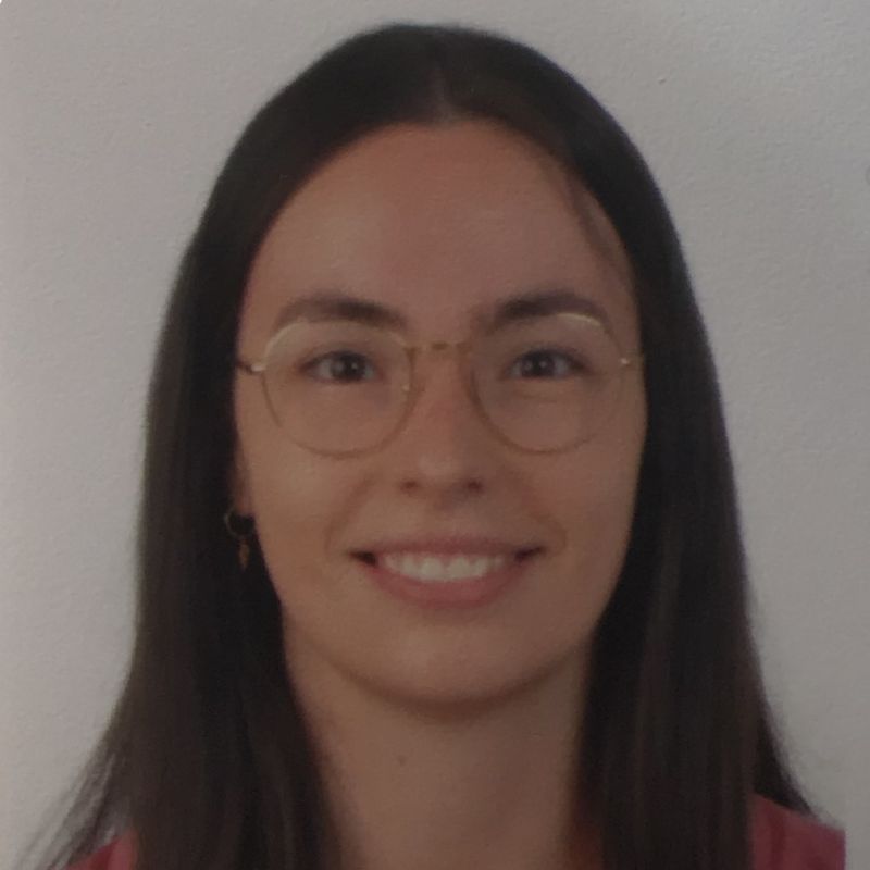 LUCIA PARAJON FERNANDEZ