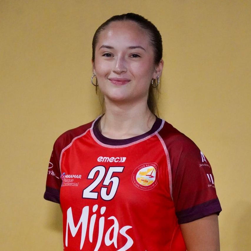 LEYRE VESPERINAS CALDERON