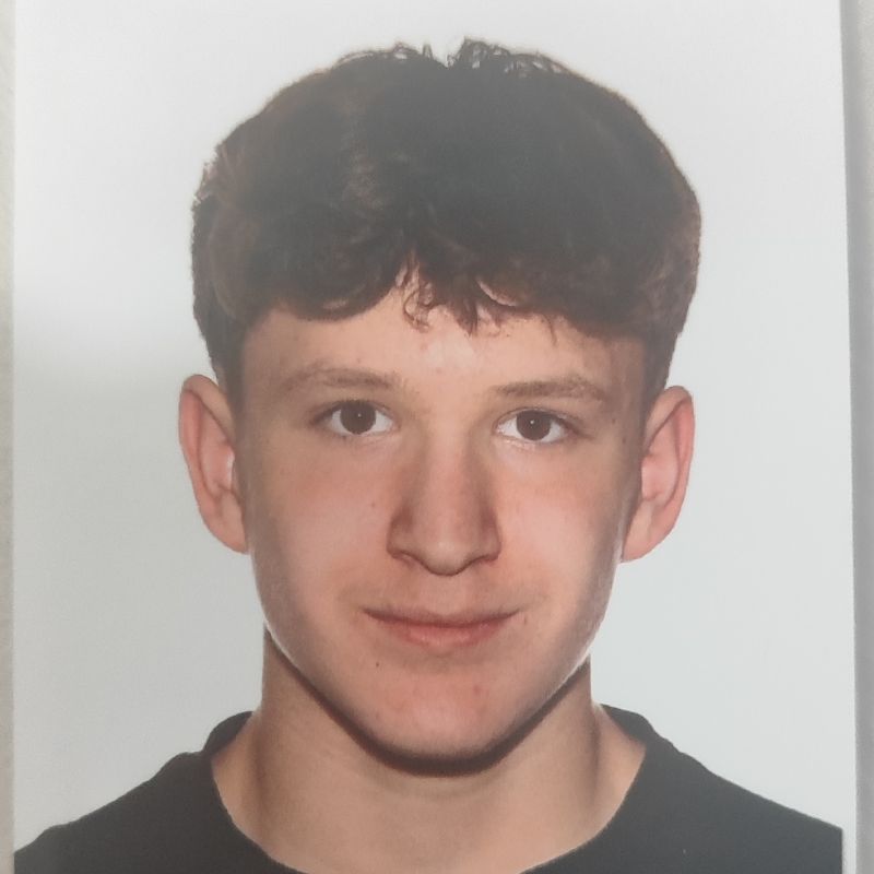 DANIEL CRISTOBAL VELA