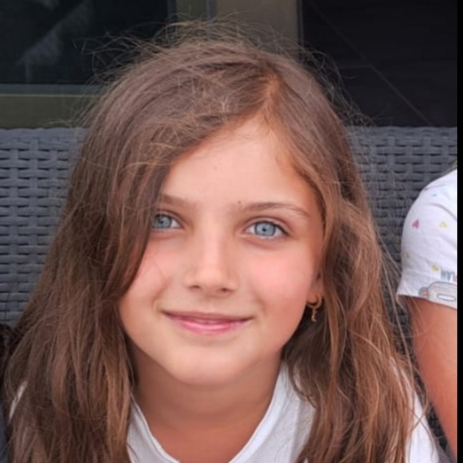 LUCIA  RIVAS POMBAL