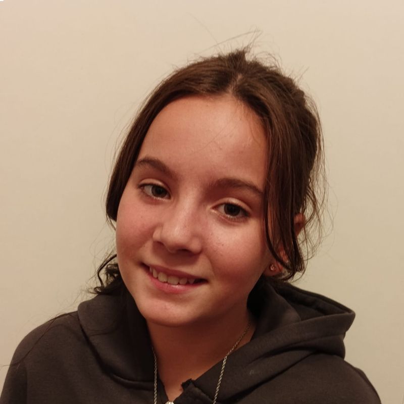 IRIS  CAMACHO ESPINOSA