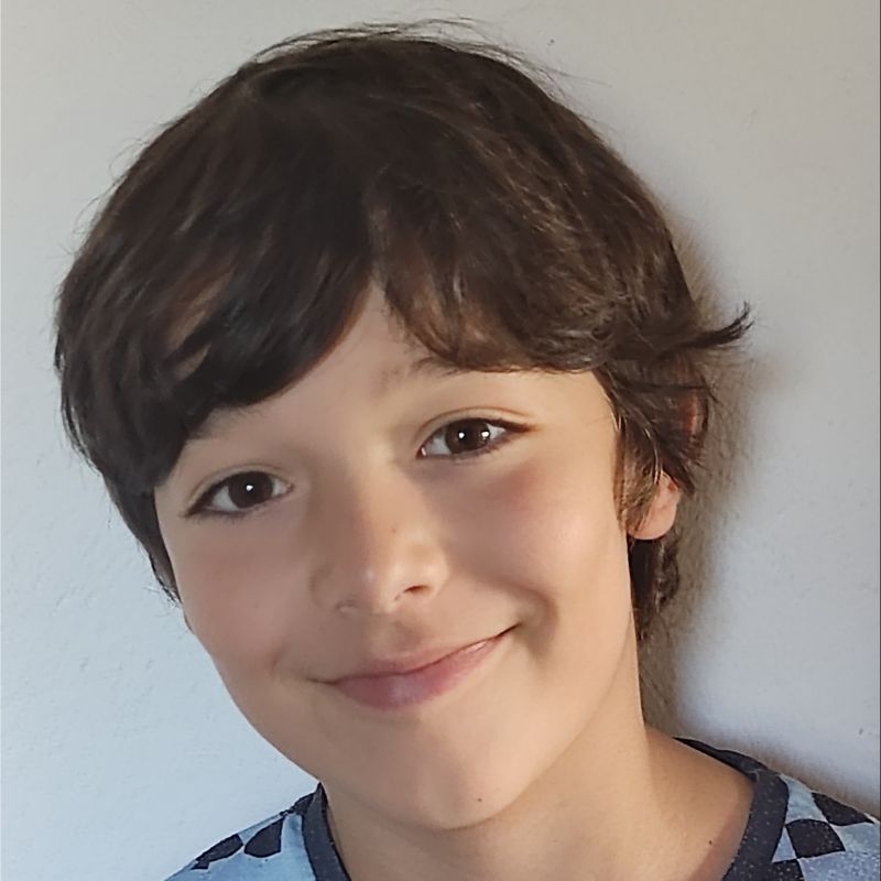 LUCA HERNANDEZ PICADO