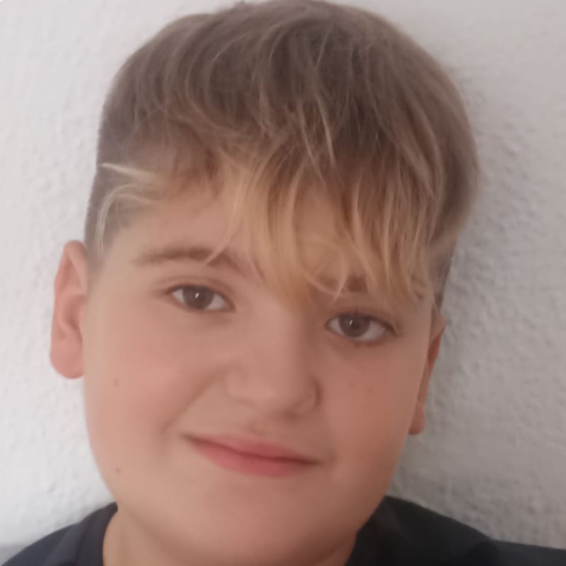 MARCO  LUGUERA ROBLES