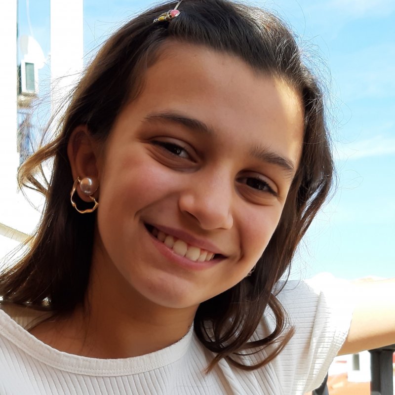 ISABEL VALDERAS ROLDAN