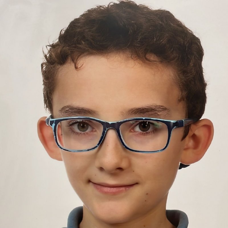 SERGIO TARI CARDENAS