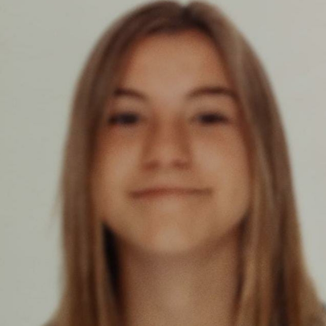 CLAUDIA ARACIL GARCIA