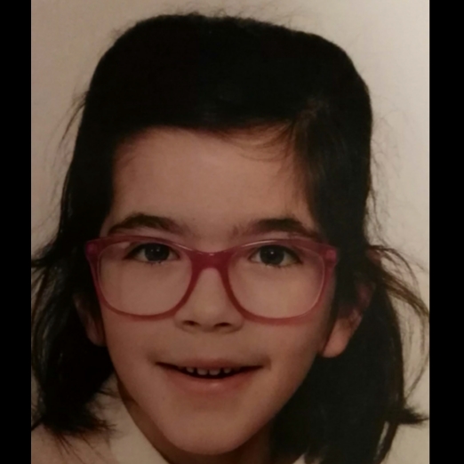 VALENTINA CASTRO BERNARDEZ