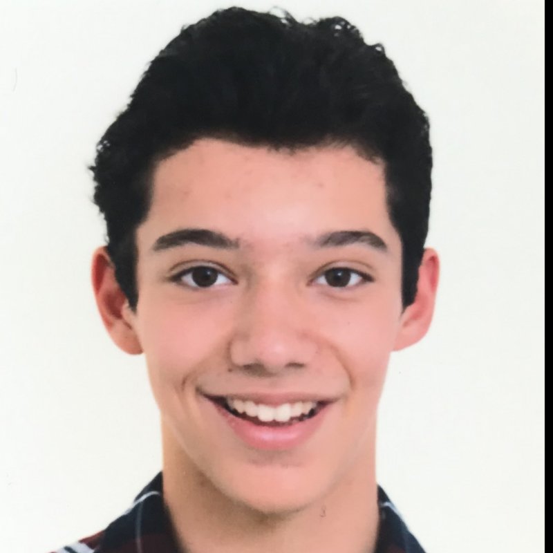 OSCAR PAREDES HERMIDA