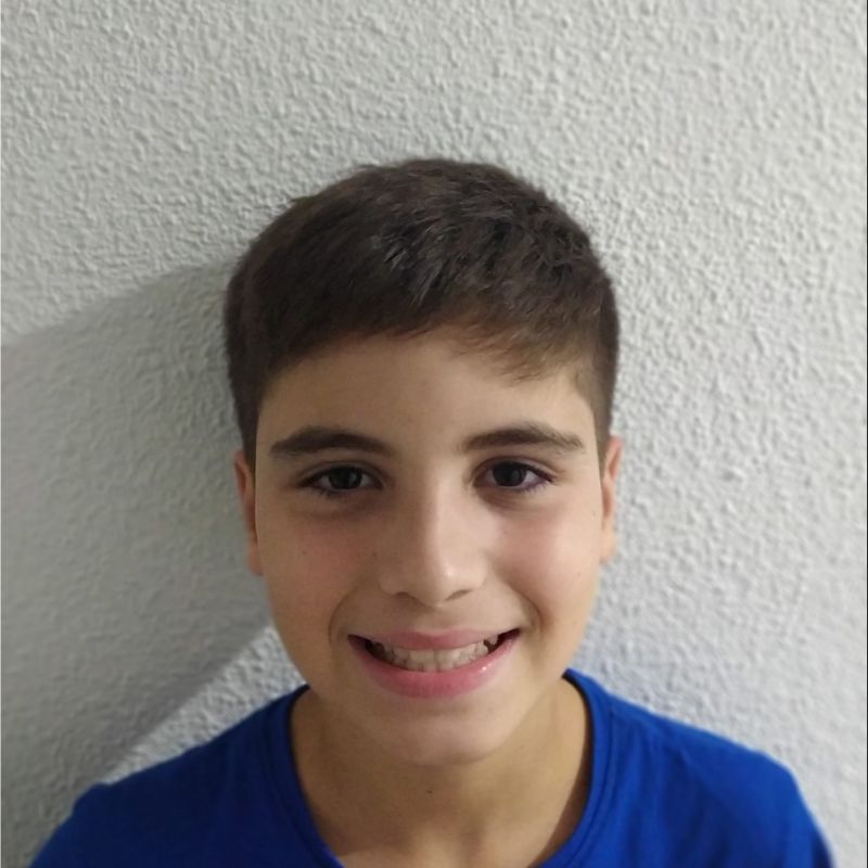 IZAN MARTINEZ SERRANO