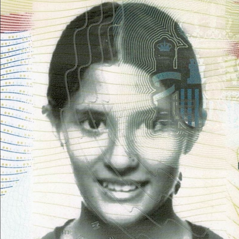 NICOLE SIOMI FERRER ROMAN