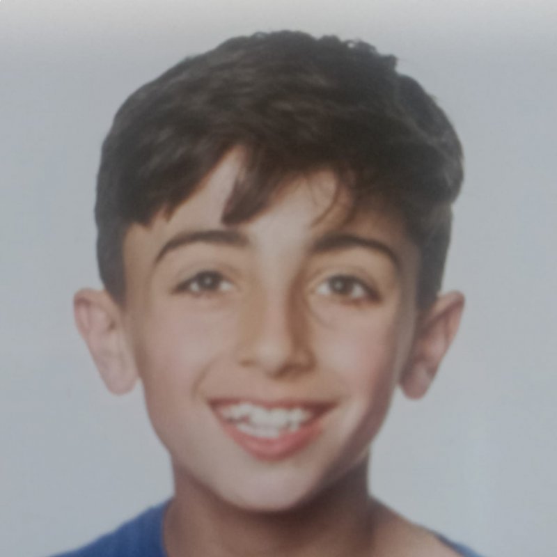 ARNAU ARRISCADO LIZANA