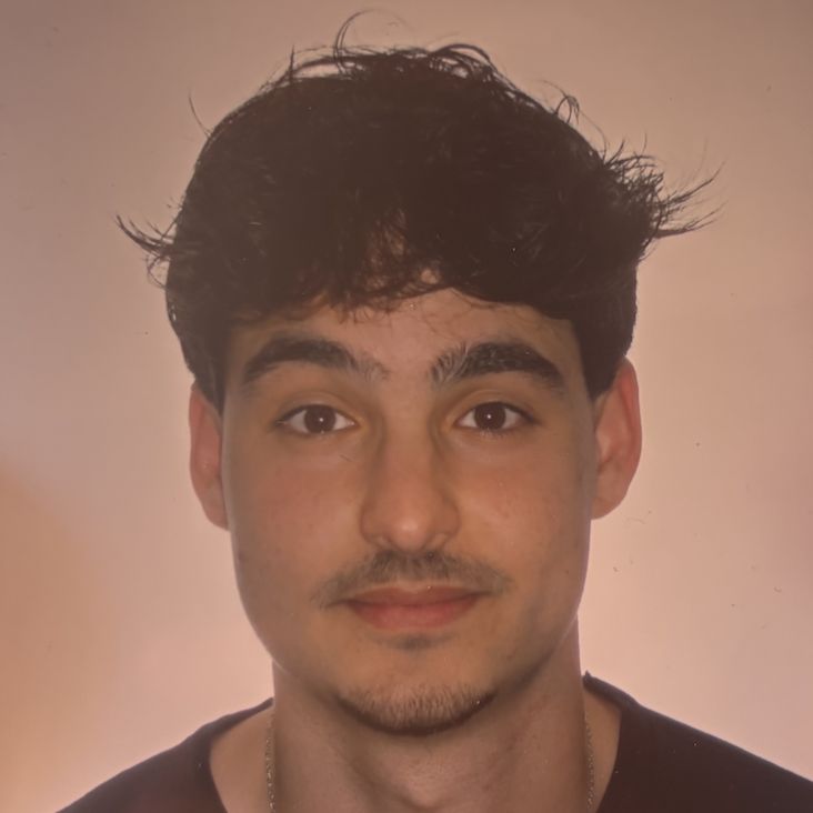 DAVID OLIVA BESORA