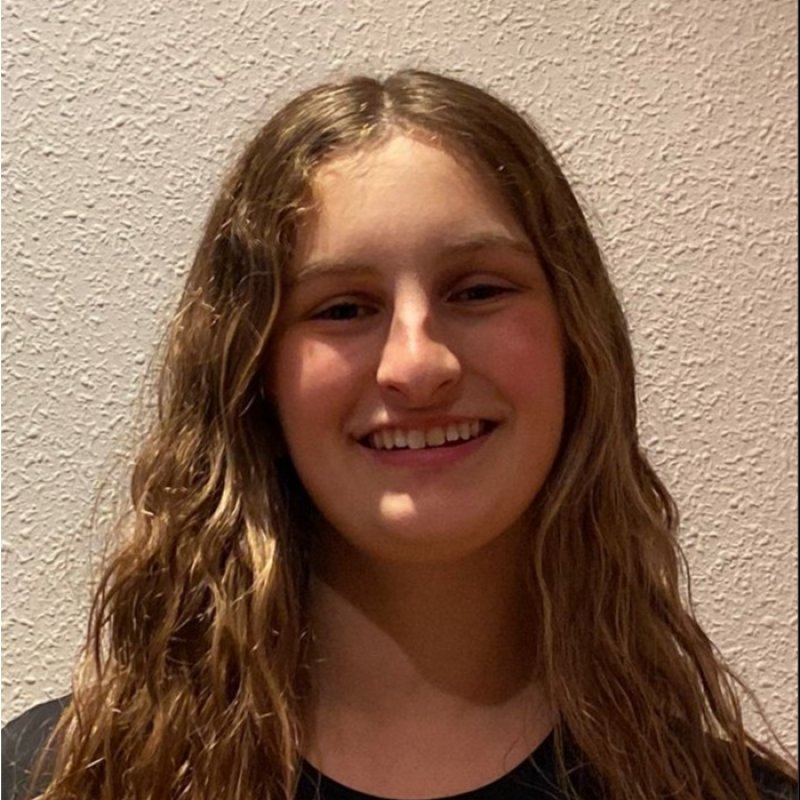 IRATI VIGURIA ECHAVARRI