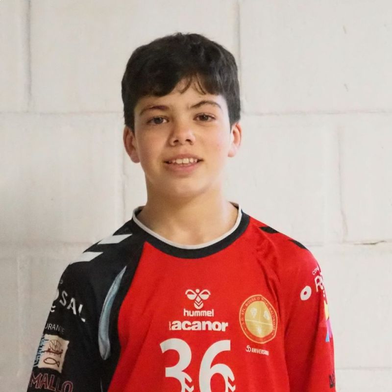 GONZALO TREINTA LOMBA