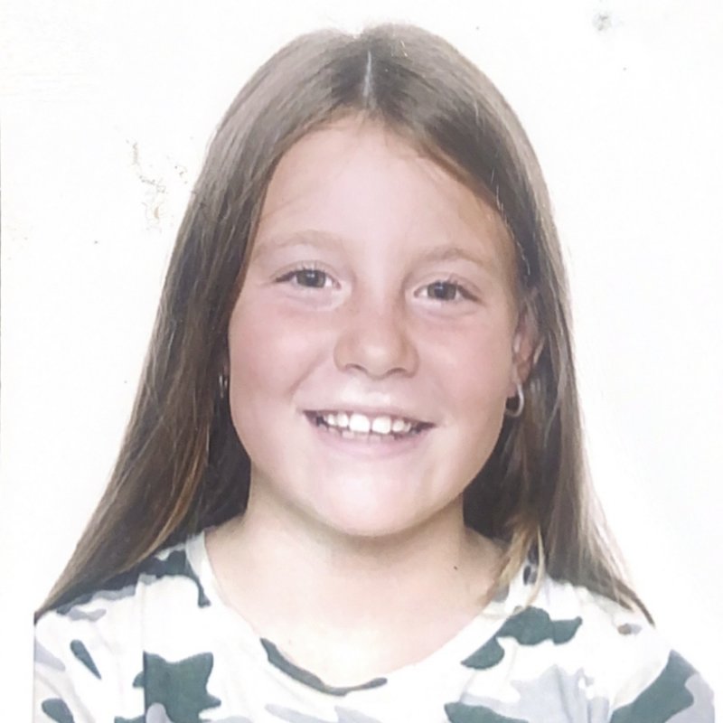 PAULA SALVADOR VALLES