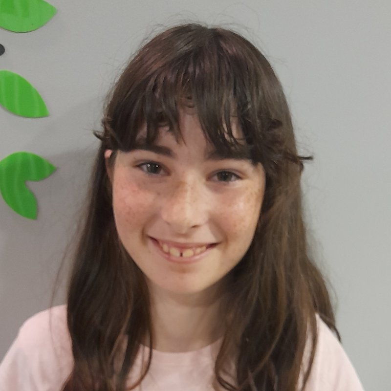 SABELA  ALVAREZ CRESPO