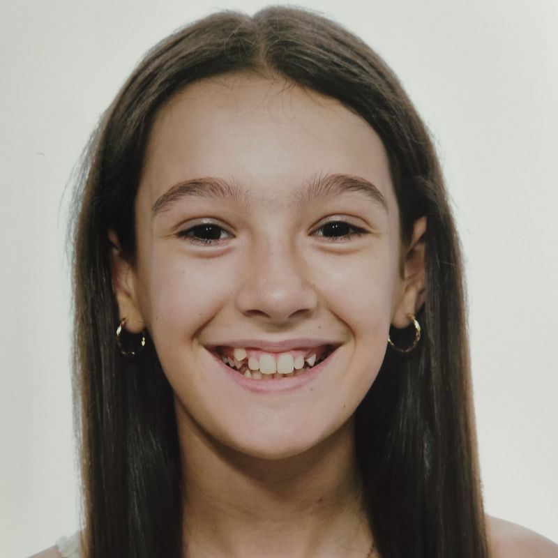LOLA PABLOS FERNANDEZ