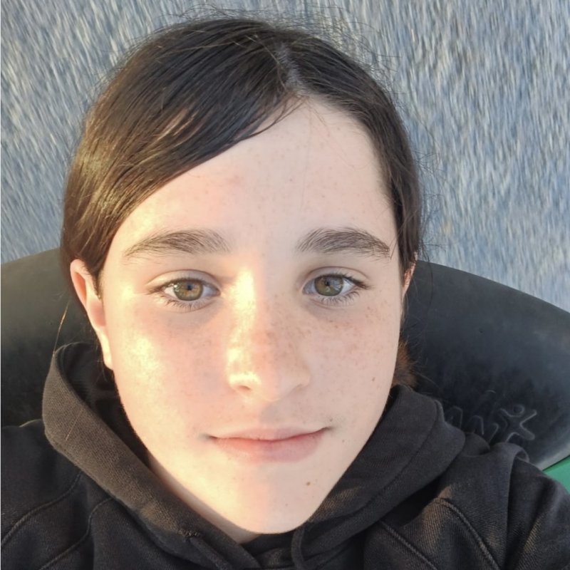 NOA CHOLBI MARI