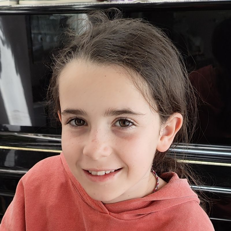 ANA CARRANDI GANDARILLAS